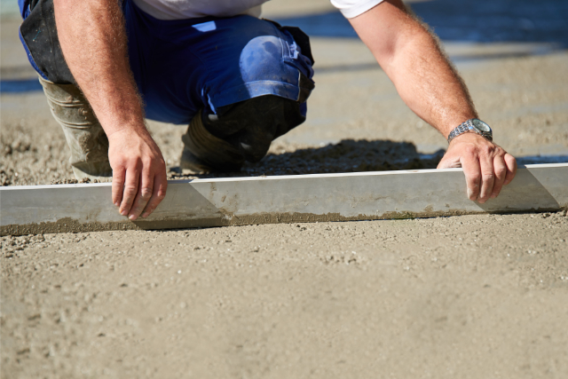 Portland Concrete Resurfacing worker